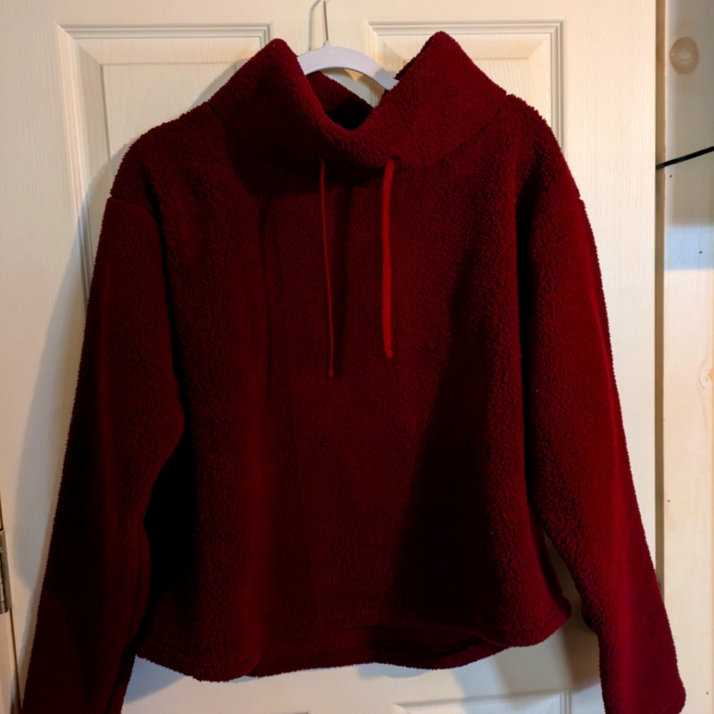 Maroon fleece cowl neck warm